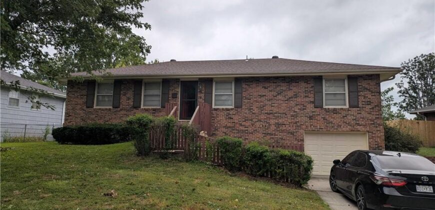 207 Augustus Street, Excelsior Springs, MO 64024