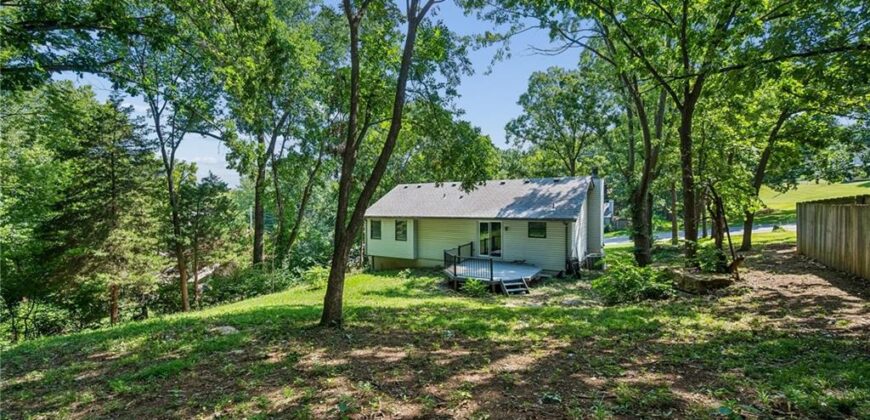 6708 N Broadway Street, Kansas City, MO 64118