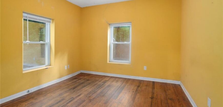 712 Isley Boulevard, Excelsior Springs, MO 64024