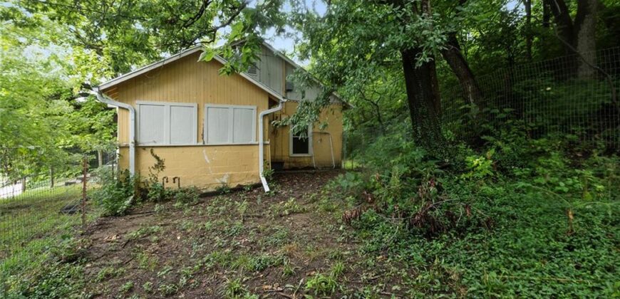 712 Isley Boulevard, Excelsior Springs, MO 64024