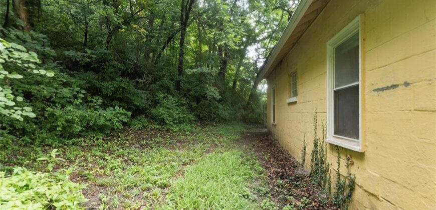 712 Isley Boulevard, Excelsior Springs, MO 64024