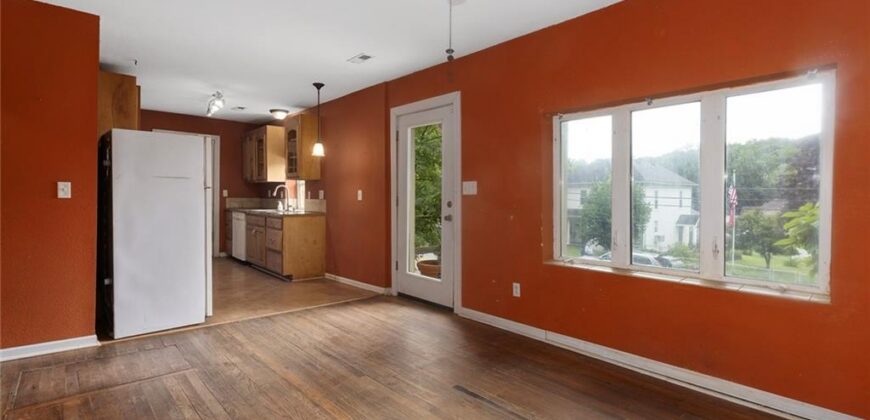 712 Isley Boulevard, Excelsior Springs, MO 64024
