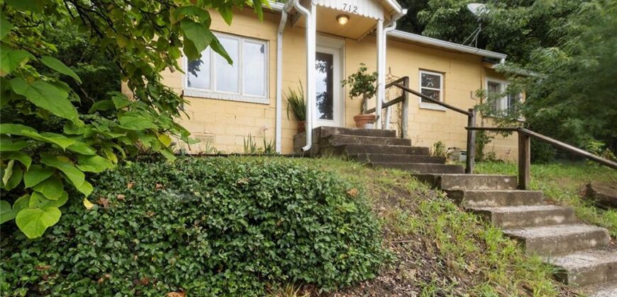 712 Isley Boulevard, Excelsior Springs, MO 64024