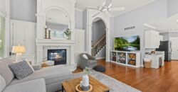 1567 Oakwood Lane, Liberty, MO 64068