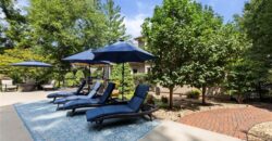 1567 Oakwood Lane, Liberty, MO 64068
