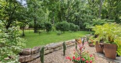 1567 Oakwood Lane, Liberty, MO 64068