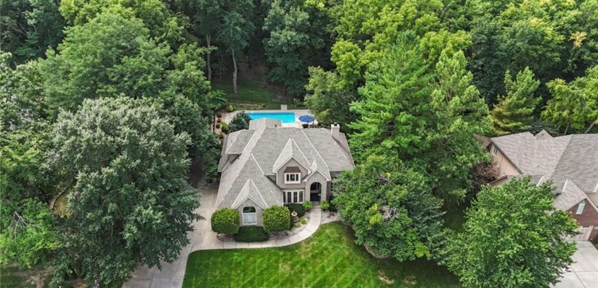 1567 Oakwood Lane, Liberty, MO 64068