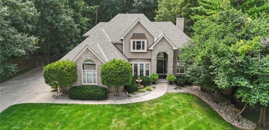 1567 Oakwood Lane, Liberty, MO 64068