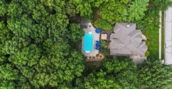 1567 Oakwood Lane, Liberty, MO 64068