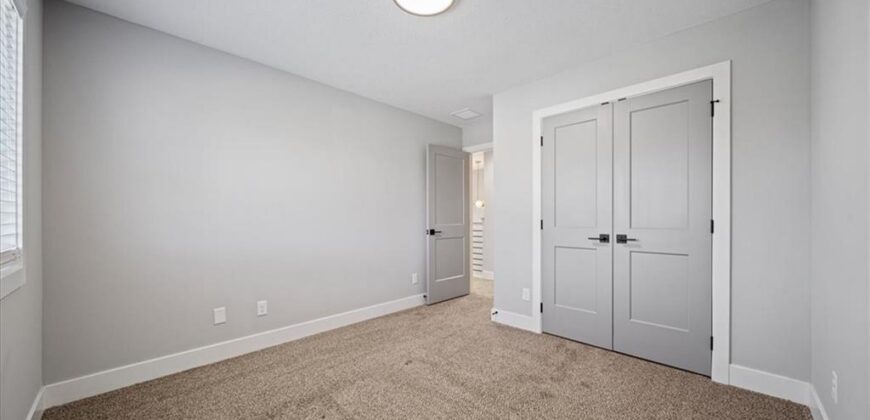 2122 Crooked Creek Drive, Kearney, MO 64060