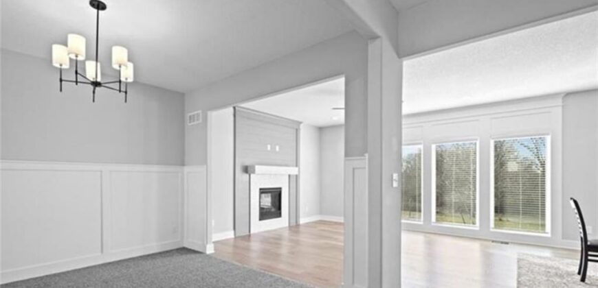 2122 Crooked Creek Drive, Kearney, MO 64060