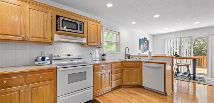7823 N Liberty Street, Kansas City, MO 64118