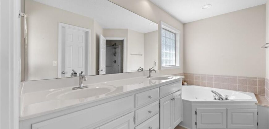 7823 N Liberty Street, Kansas City, MO 64118