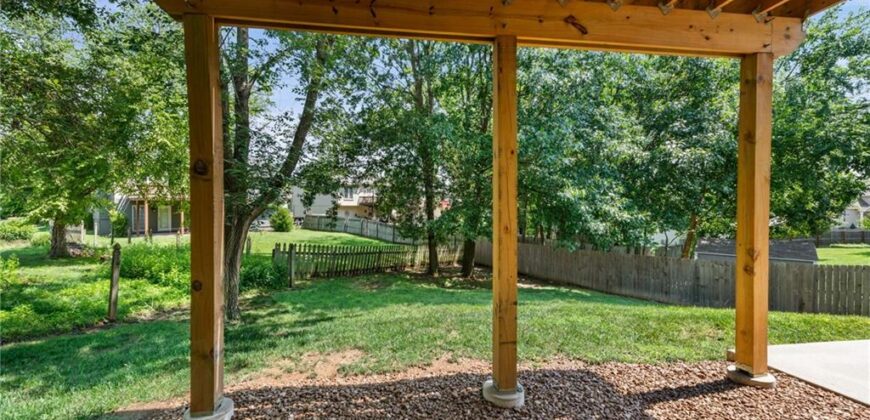 7823 N Liberty Street, Kansas City, MO 64118
