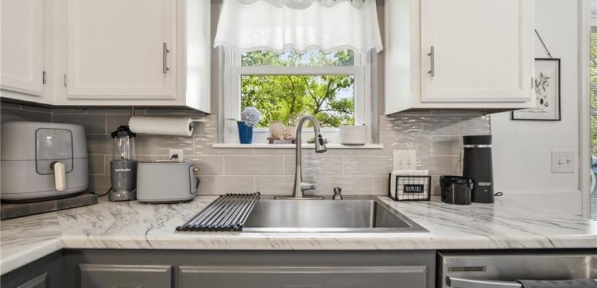1507 Emerald Circle, Kearney, MO 64060