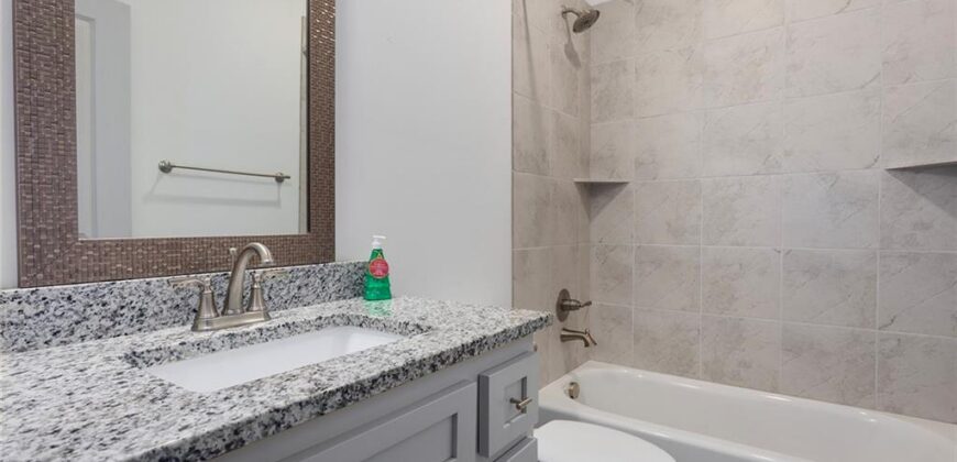 630 NW 110th Street, Kansas City, MO 64155