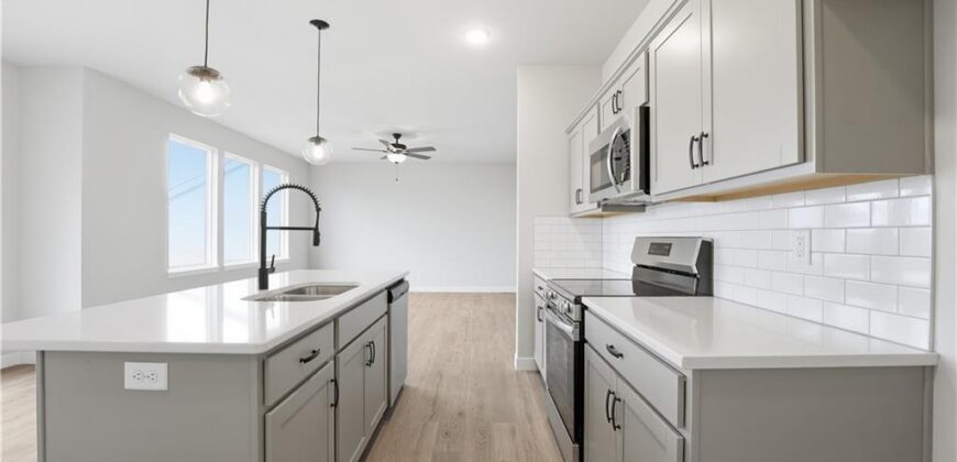 3020 NW 96th Street, Kansas City, MO 64154