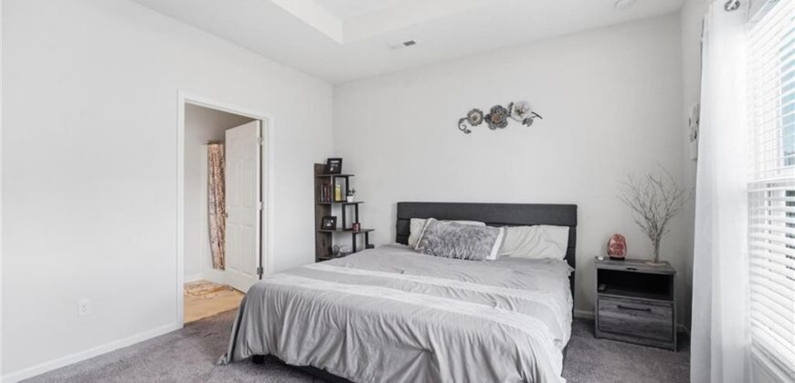 7720 NW 123rd Terrace, Kansas City, MO 64163