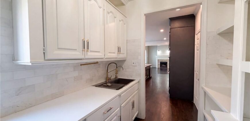 6003 N Cosby Court, Kansas City, MO 64151