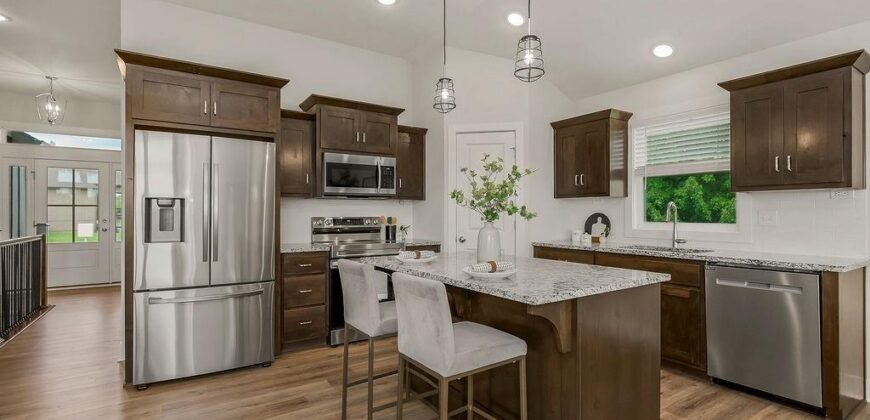 16055 NW 123rd Street, Platte City, MO 64079