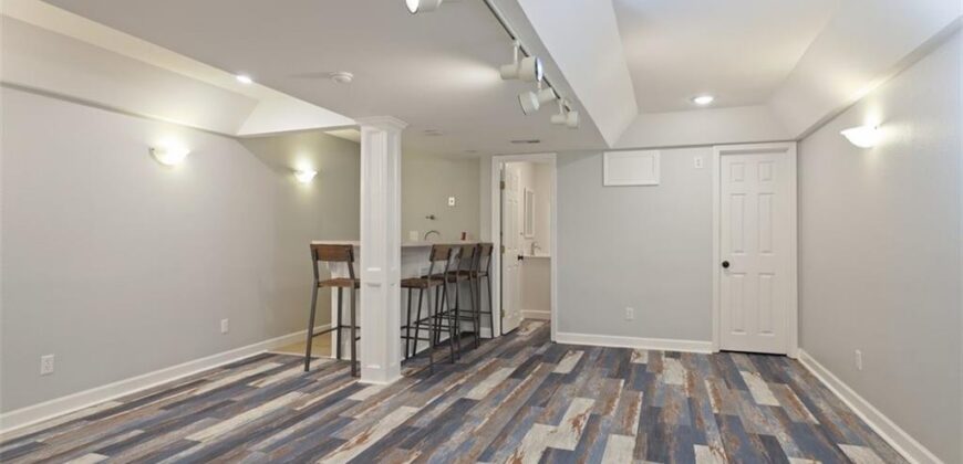 16814 NE 116TH Street, Liberty, MO 64068