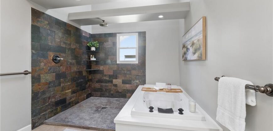 11101 NW 55th Street, Kansas City, MO 64152