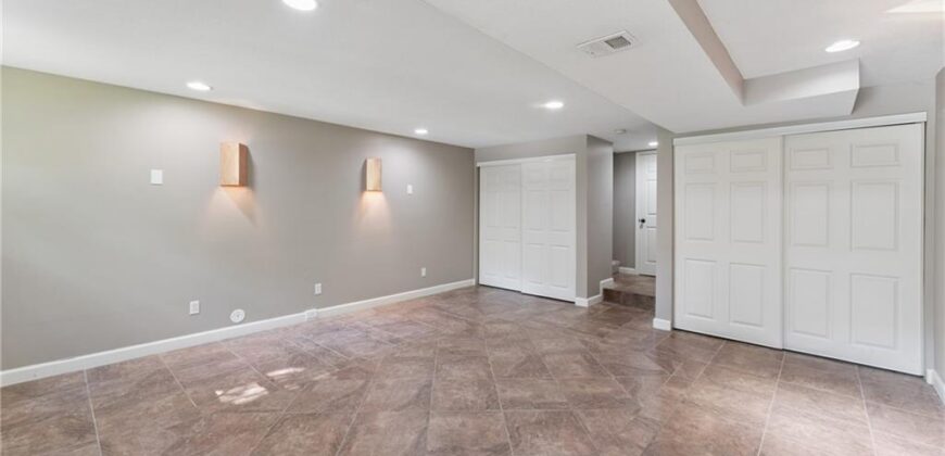 11101 NW 55th Street, Kansas City, MO 64152