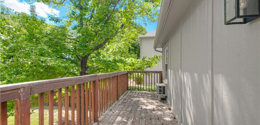11101 NW 55th Street, Kansas City, MO 64152