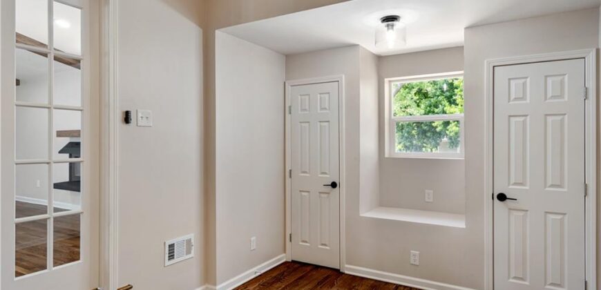 5701 N Highland Avenue, Gladstone, MO 64118