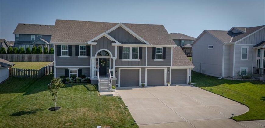 6012 NE 119th Street, Kansas City, MO 64156