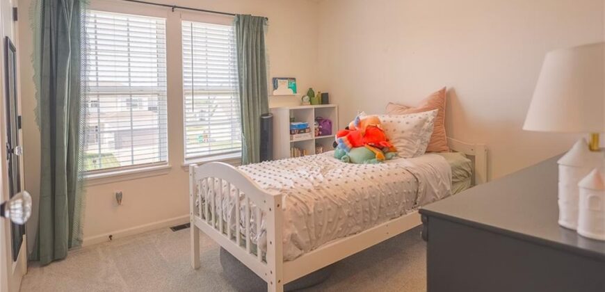 6012 NE 119th Street, Kansas City, MO 64156