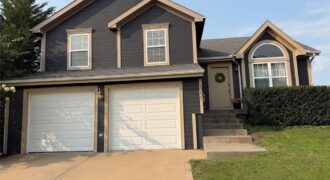 10820 N Smalley Court, Kansas City, MO 64157