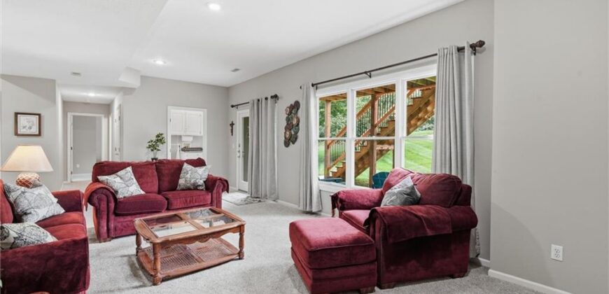 905 NE 100th Court, Kansas City, MO 64155