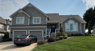 905 NE 100th Court, Kansas City, MO 64155