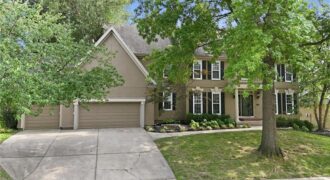 5303 NW 60th Terrace, Kansas City, MO 64151