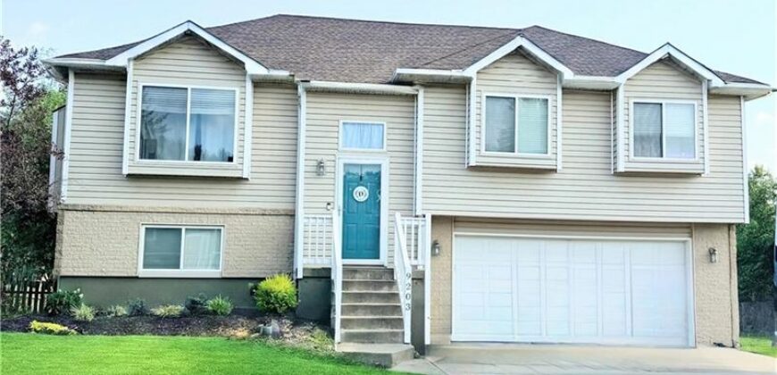 9203 NE 116th Place, Kansas City, MO 64157