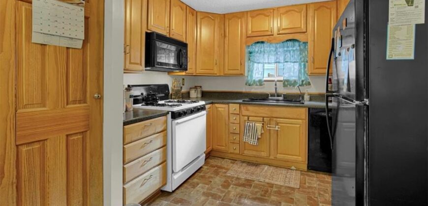1212 44th Street, Kansas City, MO 64116