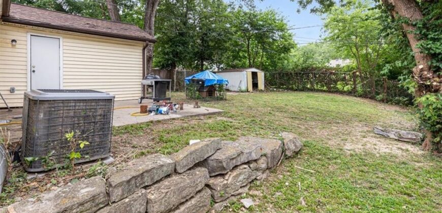 1212 44th Street, Kansas City, MO 64116