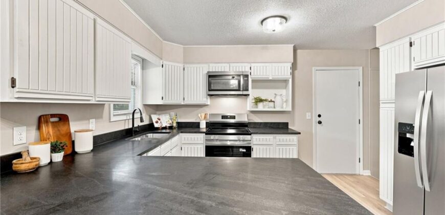 7801 53rd Terrace, Kansas City, MO 64119