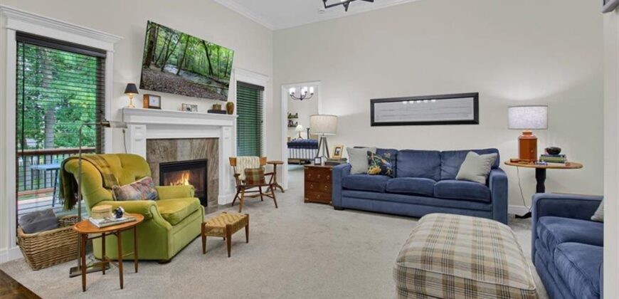 408 Lee Drive, Kearney, MO 64060