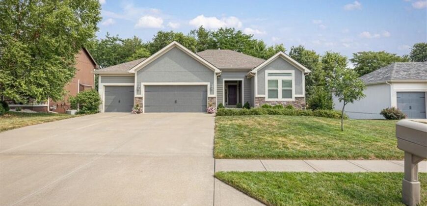 408 Lee Drive, Kearney, MO 64060