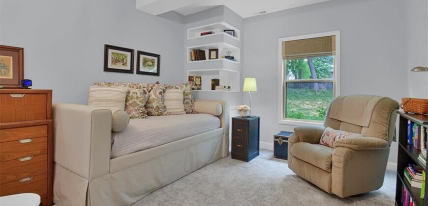 408 Lee Drive, Kearney, MO 64060