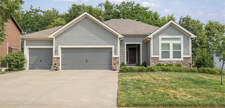 408 Lee Drive, Kearney, MO 64060