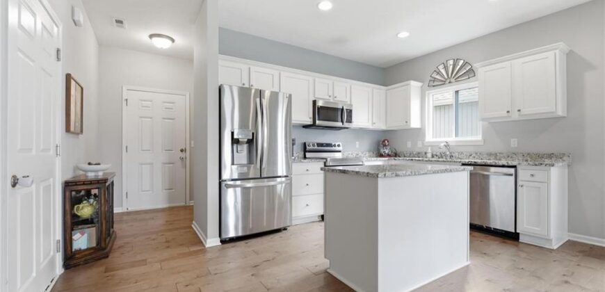 12322 N Pomona Avenue, Kansas City, MO 64163