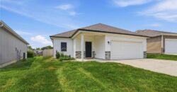 12322 N Pomona Avenue, Kansas City, MO 64163