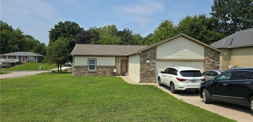 1 Platte Ridge Court, Edgerton, MO 64444