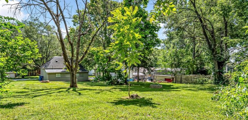 510 N Grover Street, Liberty, MO 64068