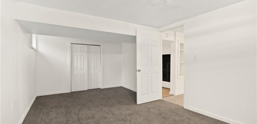 413 NW 88th Terrace, Kansas City, MO 64155