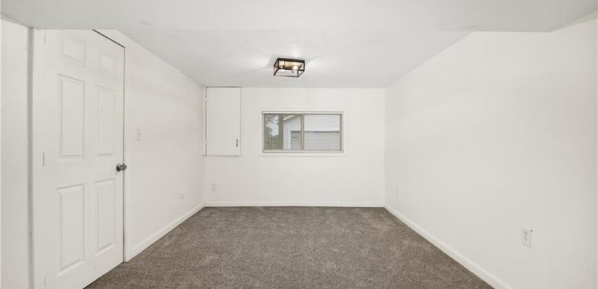 413 NW 88th Terrace, Kansas City, MO 64155