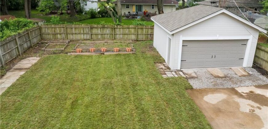 413 NW 88th Terrace, Kansas City, MO 64155